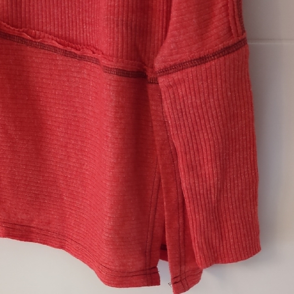 Free People Londowntown Thermal Off-Shoulder Oversized Boho Coral Sweater Sz S - Picture 6 of 8